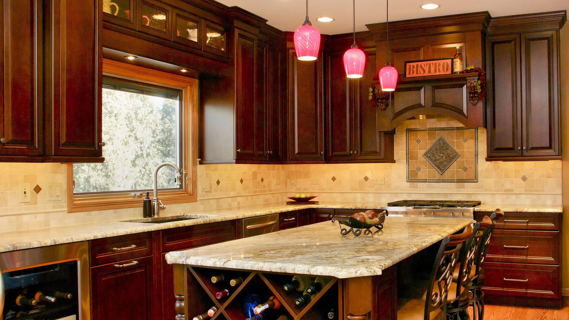 Lowndskitchenheroheader Barrington Kitchen and Bath Remodeling